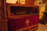 Το Ιερό λείψανο του Αγίου Φιλουμένου, το οποίο επισκέπτονται και προσκυνοίν πολλά προσκυνηματικά groups