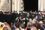 Η έξοδος των Αγιοταφιτών εκ του Ναού της Αναστάσεως