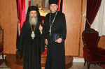 Ο Μακαριώτατος με τον Καρπαθο-Ρώσο ιερέα π. Νεκτάριο Τρεβίνο