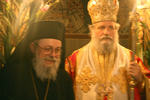 Ο Μητροπολίτης Ησύχιος και ο ηγούμενος της Ιεράς Μονής Αρχιμανδρίτης Θεοφάνης