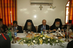 Η παρατεθείσα υπό του ηγουμένου νηστήσιμος τράπεζα.