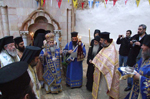 Ιερά Λιτανεία εις το προαύλειο έξω από τό Καθολικό προς τιμή του Αγίου Σάββα