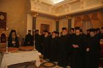 Ο Μακαριώτατος και οι Πατέρες στην αίθουσα του Θρόνου
