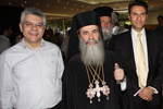 Ο Μακαριώτατος με τους κ.κ. Γιώργο Κυριακίδη και Μιχάλη Κυριακίδη 