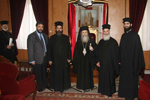 Ο Μακαριώτατος με το Διευθυντή του «Λόγου» στο ΡΙΚ κ. Λουκά Παναγιώτου.