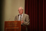 Ο Καθηγητής κ. Φώτ. Δημητρακόπουλος προσφωνεί στο συνέδριο της Ρωμηοσύνης