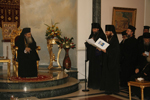 Ο Αρχιμανδρίτης Ισίδωρος της Ρωσικής Αποστολής προσφωνεί τον Μακαριώτατο. 