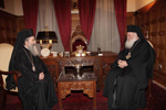 Η ΑΘΜ ο Ιεροσολύμων Θεόφιλος στο γραφείο του Μακαριωτάτου κ.κ. Ιερωνύμου