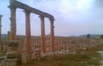 Άποψη από τον αρχαιολογικό χώρο στα Γέρασα